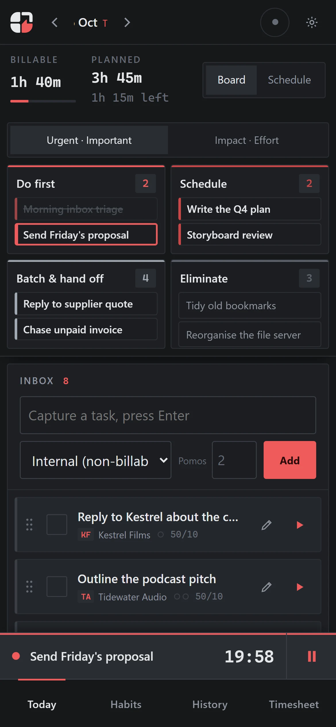 Izndo on a phone: four small boxes at the top, the inbox below, and a timer bar above the tabs.